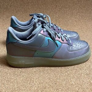 Nike Iridescent Low-Top Sneakers - Pastel Blue/Purple Air force 1